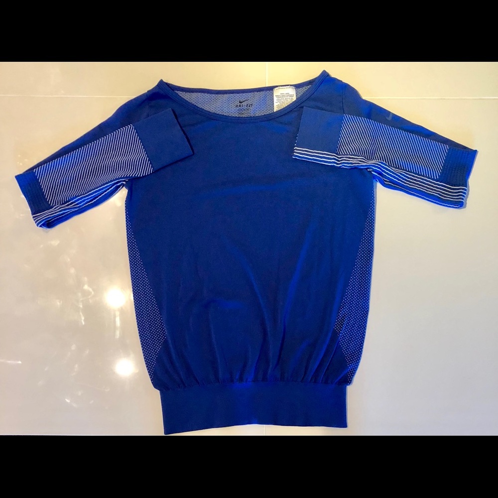 Women Dri-Fit Sweater